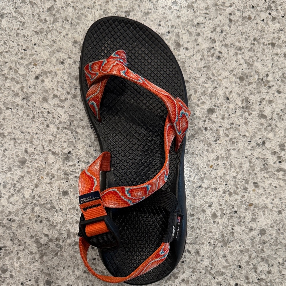 Chaco Black Sandal Patterned Z-Strap Toe Loop Women’s 8 MADE IN USA - Picture 3 of 10